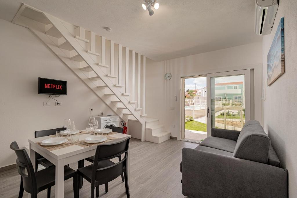 SM Coghinas - Duplex with pool view near beaches