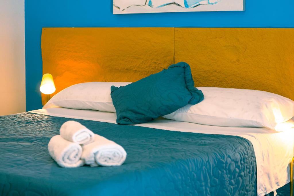 La Dimora di Alba - Double Room With Shared Bathroom