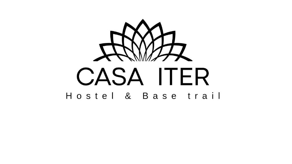 a logo for a hostel and base inn at Casa Iter Hostel & Base Trail in Lençóis