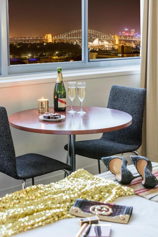 Macleay Hotel - Studio With Bridge Or Harbor View