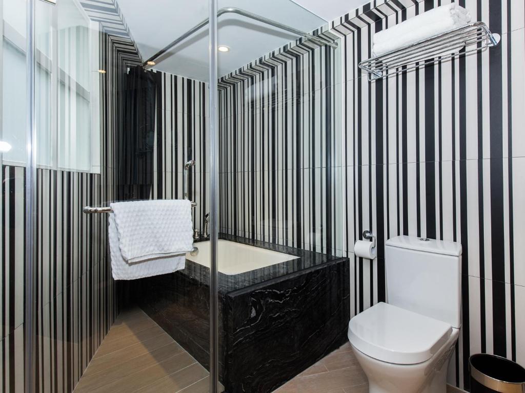 Vannituba majutusasutuses Caravel Hotel
