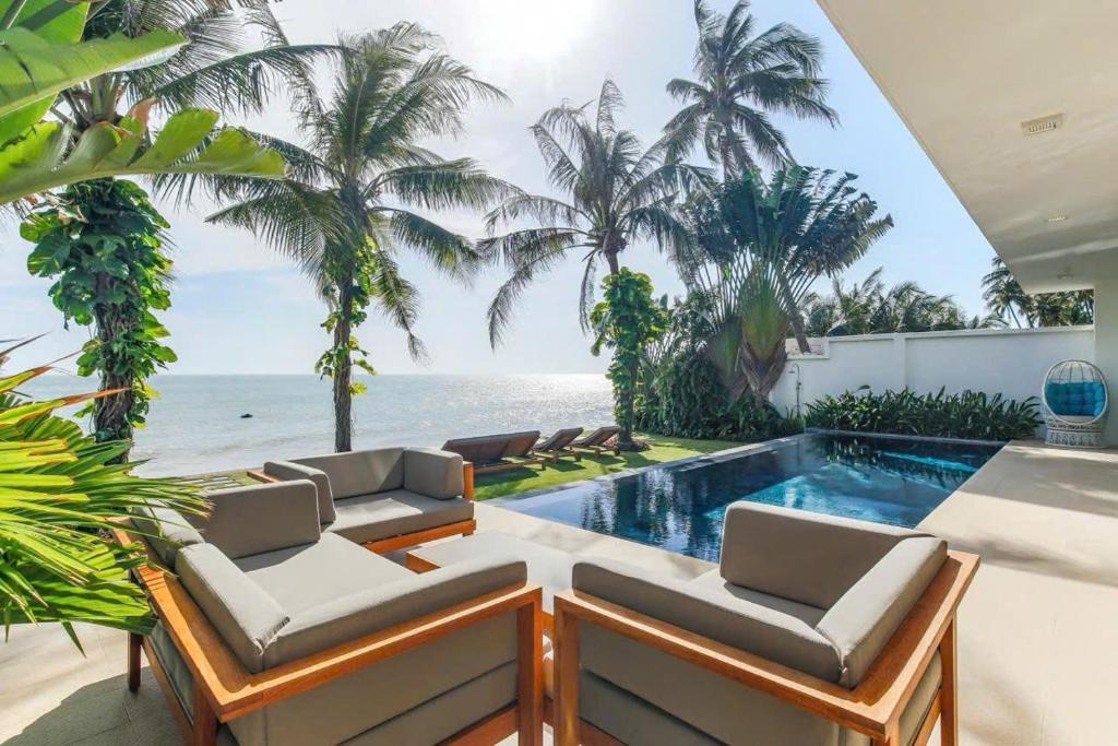 biệt thự biển Nha Trang có hồ bơi không