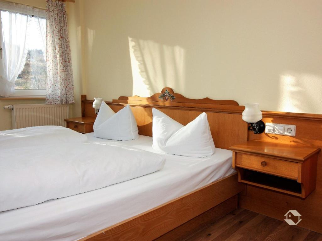 Gästehaus Klingele - Large Double Room