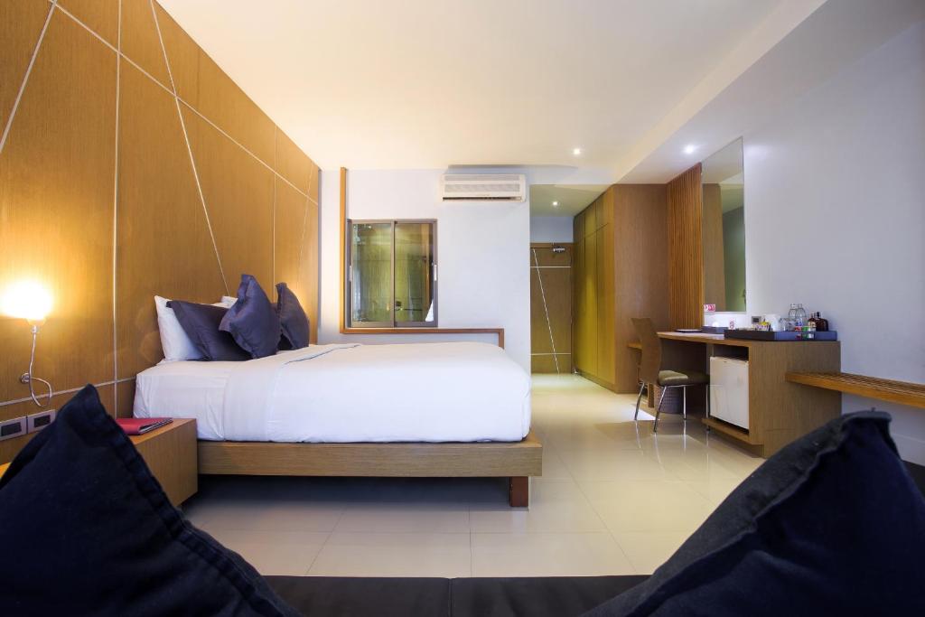 Chaweng Cove Beach Resort - 9