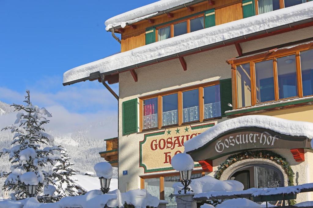 Hotel - Restaurant Gosauerhof durante el invierno