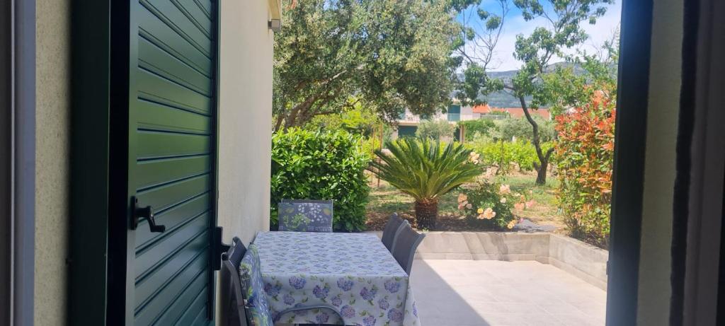 Apartment Lebedina