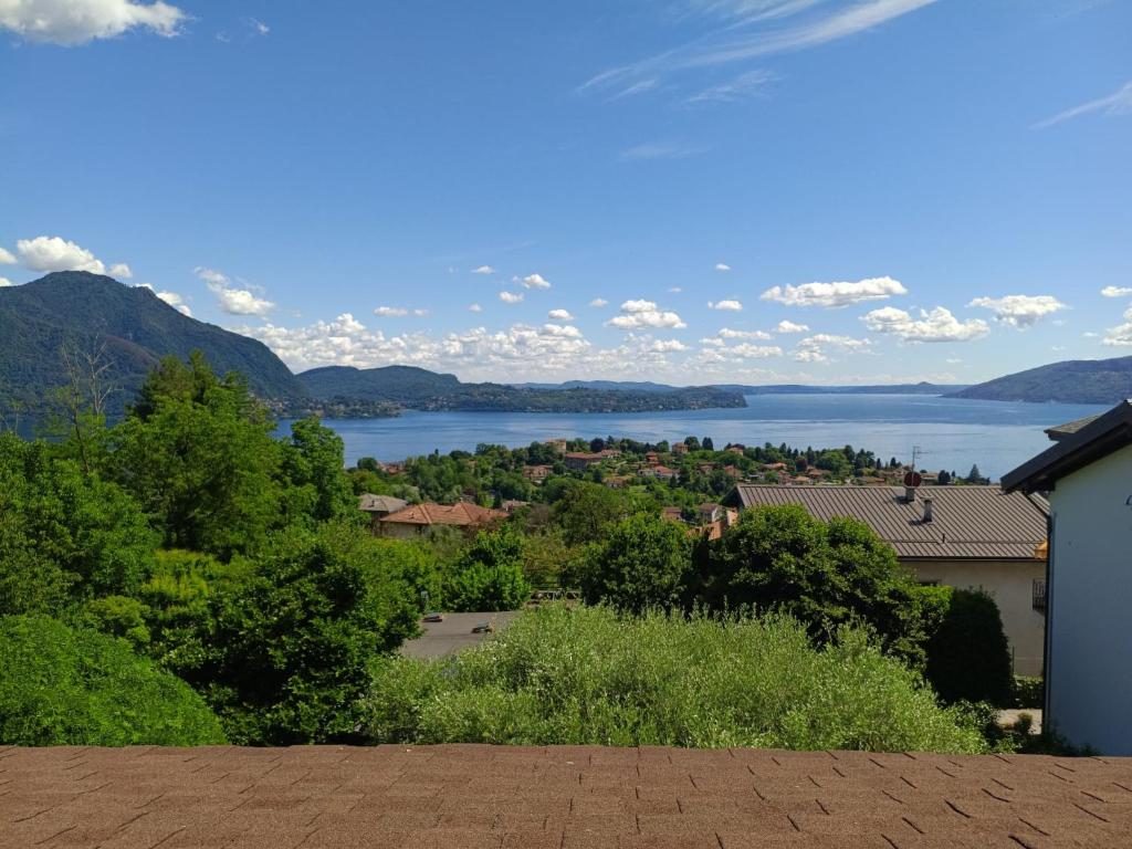 a view of a lake from a house at Villa Franca in Cissano
