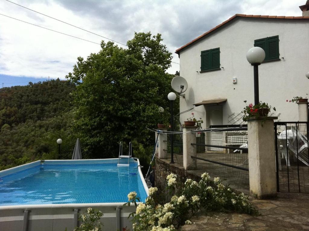 The swimming pool at or close to Dolcevia