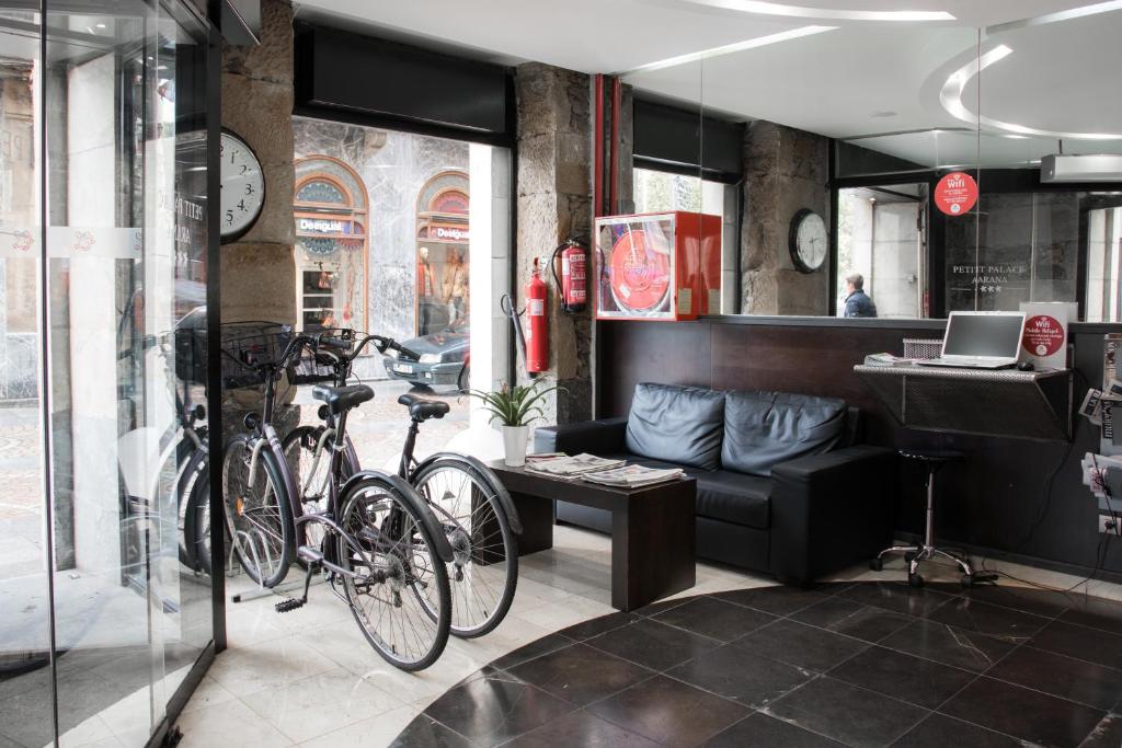 Kerékpározás Petit Palace Arana Bilbao környékén