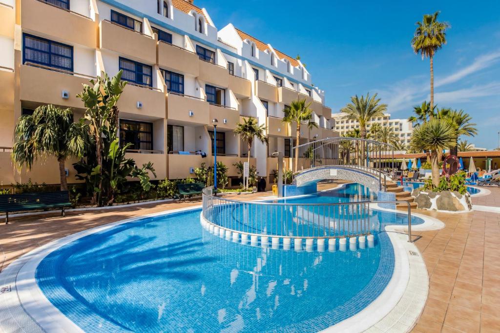Las Americas Relax by SunkeyRents