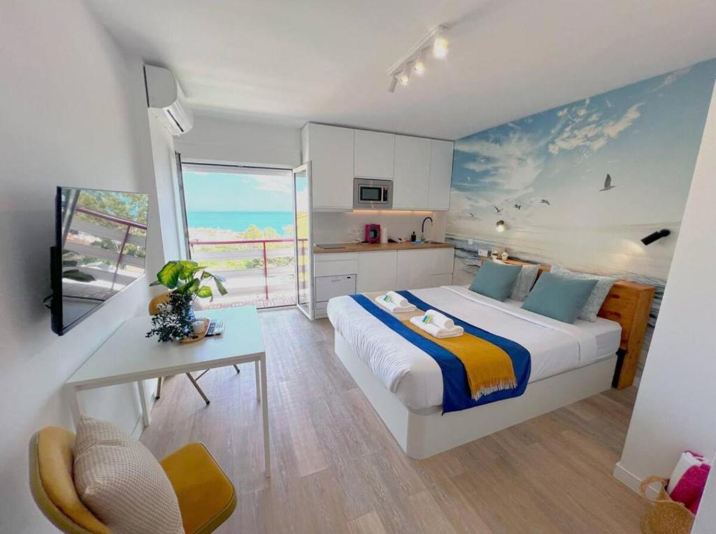 Evans Realty BZ Estudio & Piscina & Centro & Playa