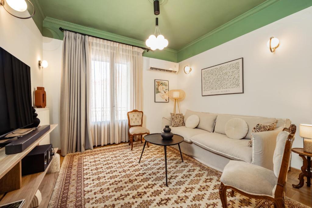 Gin&Tonic first floor Apartment - Center of Zakynthos Town