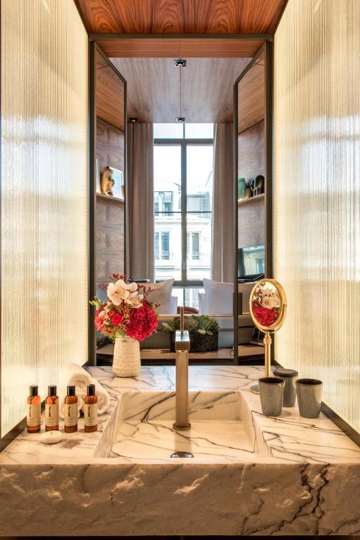 Brach Paris - Evok Collection photo 4