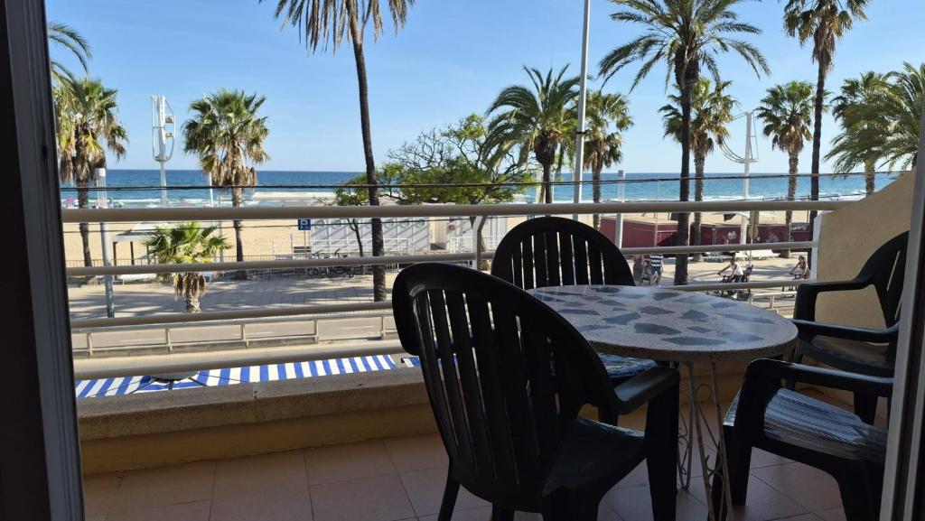 Cambrils - APARTAMENTO 1ª LINEA DE MAR