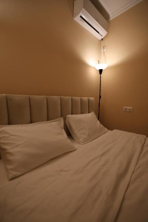 تصویر اتاق‌های Lika's apartment on Mtatsminda - تصویر ۲