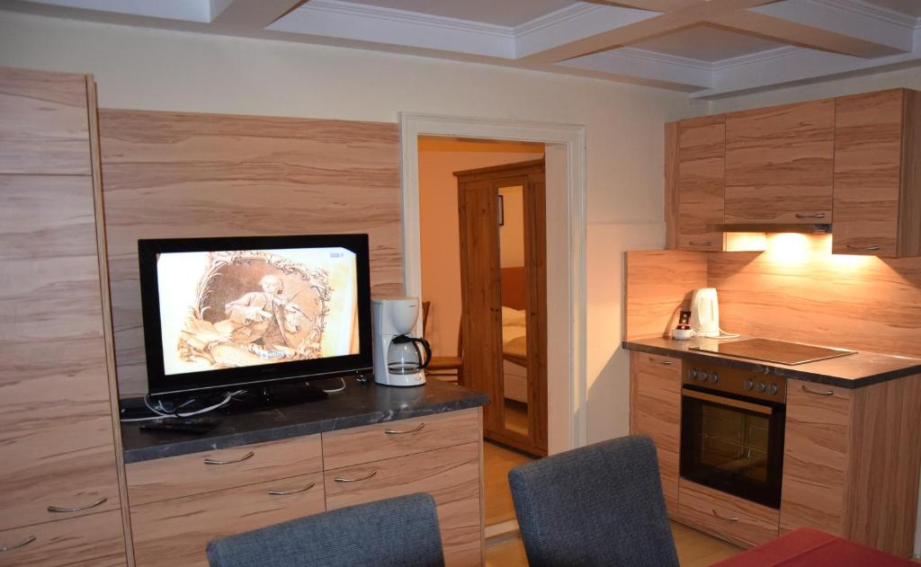 Kuchyň nebo kuchyňský kout v ubytování Ferienwohnung Fürstenbrunn