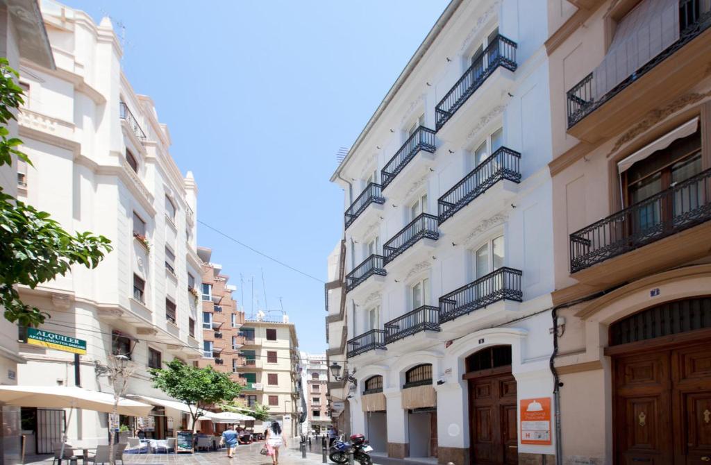 Galeriebild der Unterkunft Cosy Rooms Embajador in Valencia