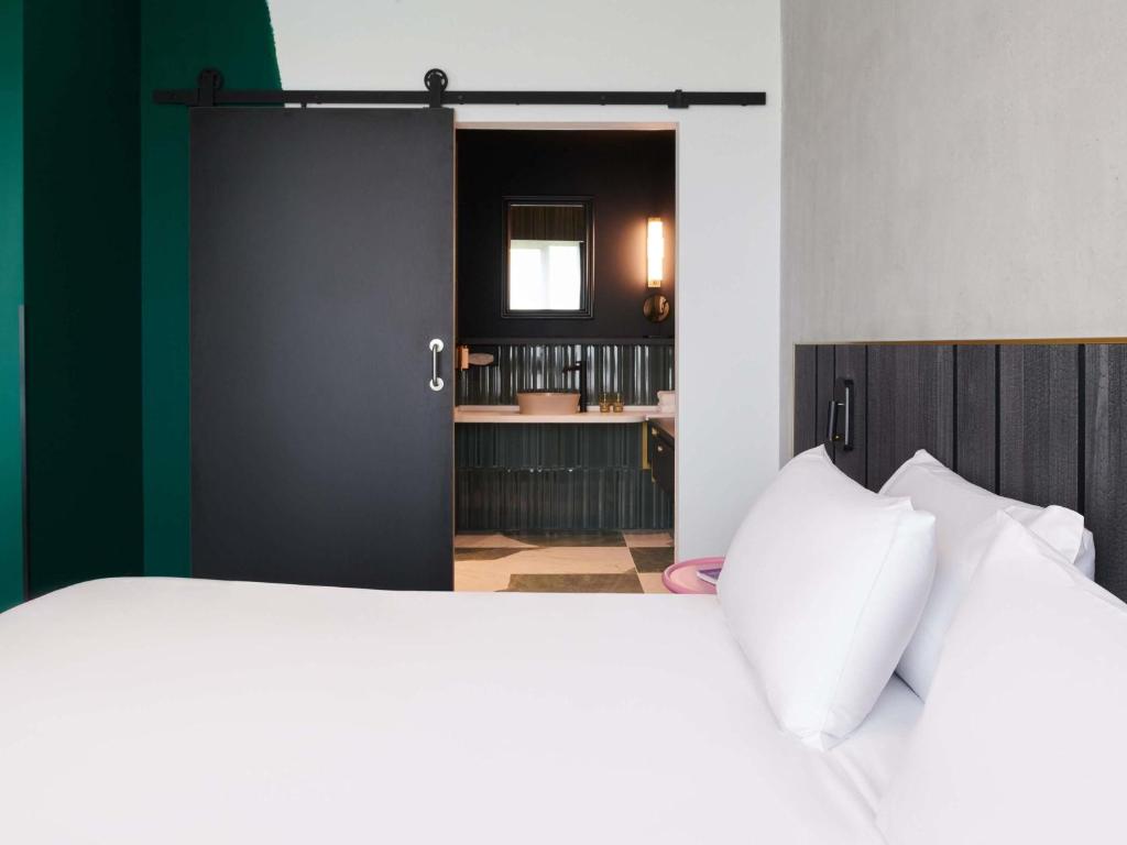 Mercure Quimper Kerlic - Junior Suite With Sofa Bed