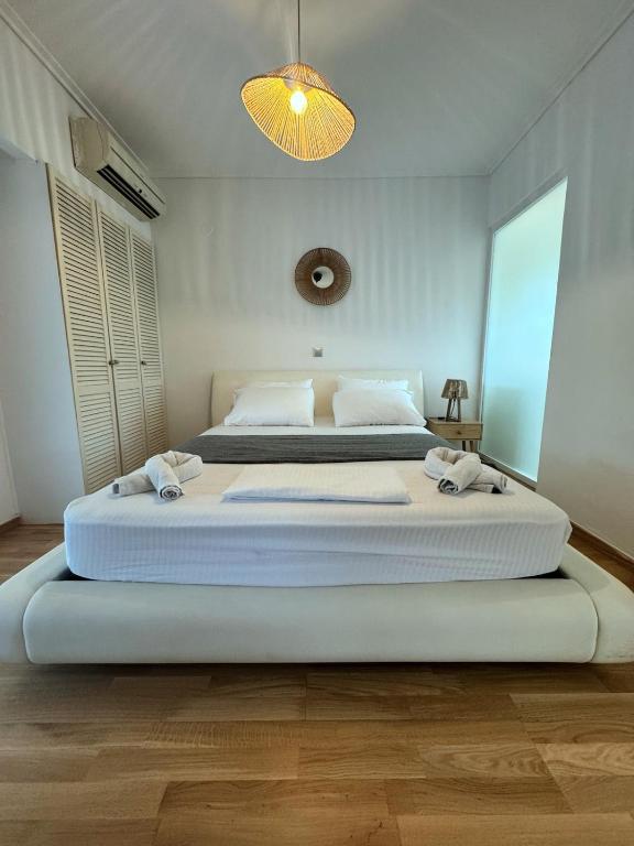 Southcoast Suite Vouliagmeni