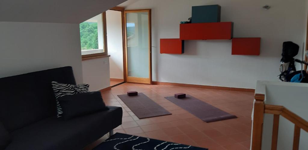 Duplex Tuscan Home - View and Pool Sleeps 4-6