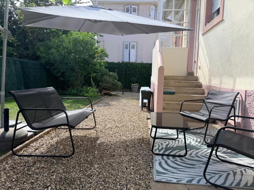 Au numero 5 - proche centre – photo 11