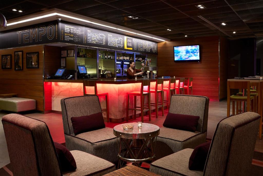 The Barrington Hotel - Resim 17