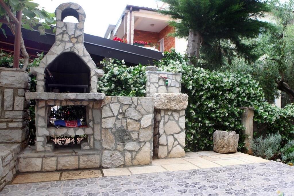 Apartments with parking space Rozac, Umag - 27211