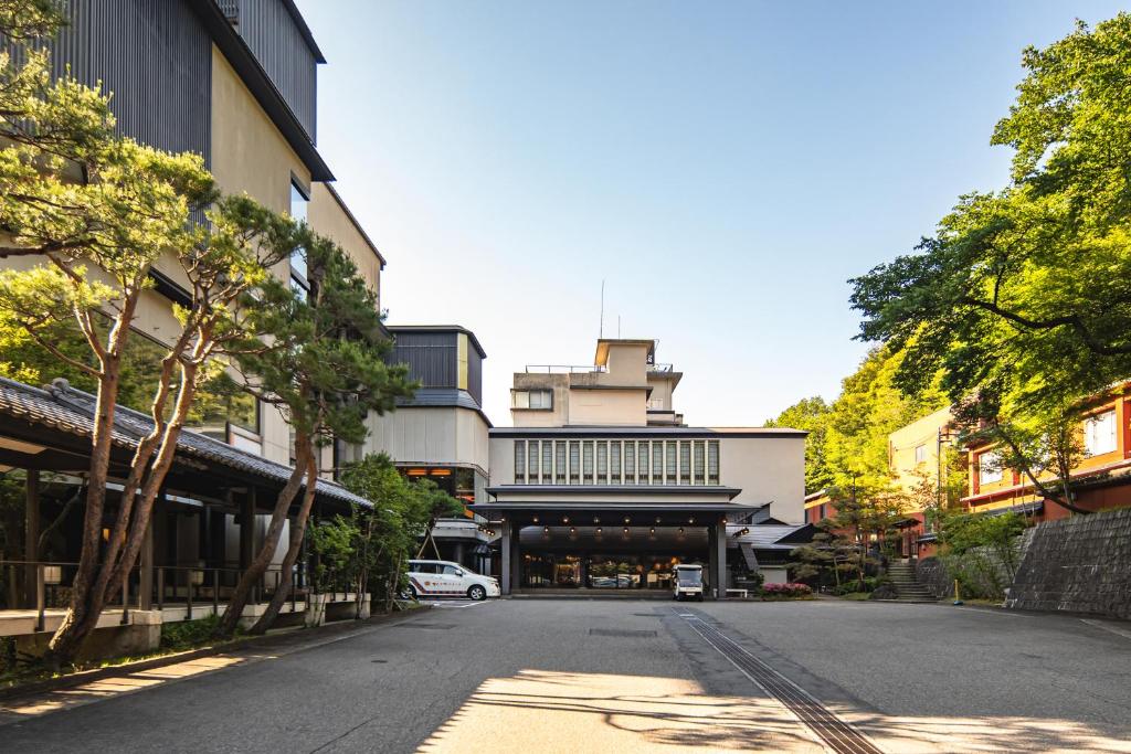 Ooedo Onsen Monogatari Premium Matsunoi