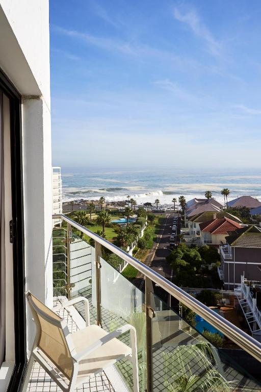 President Hotel - 