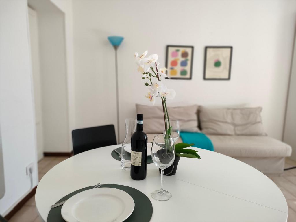 Lavi Home - Lakeside L&B