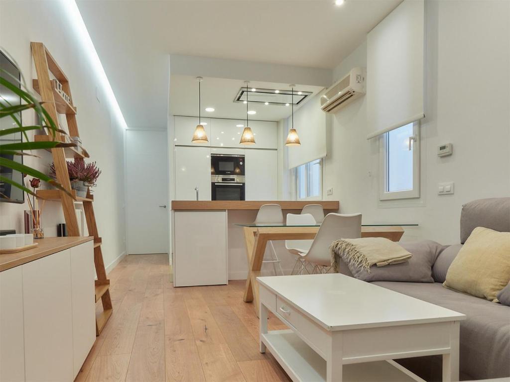 Skyline Luxe Retreat in Barrio Salamanca