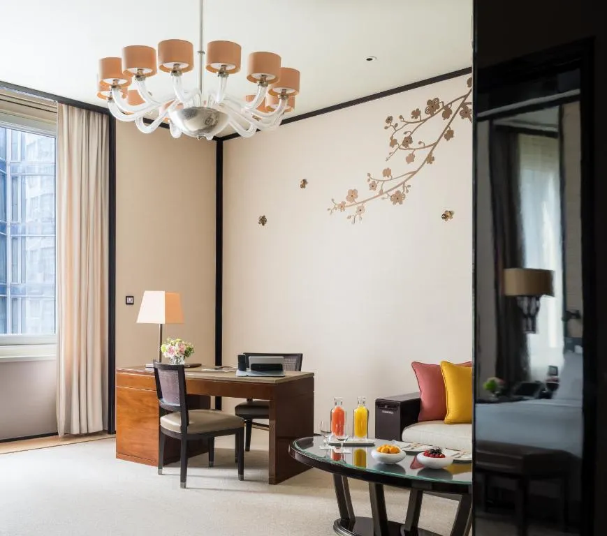Superior Suite