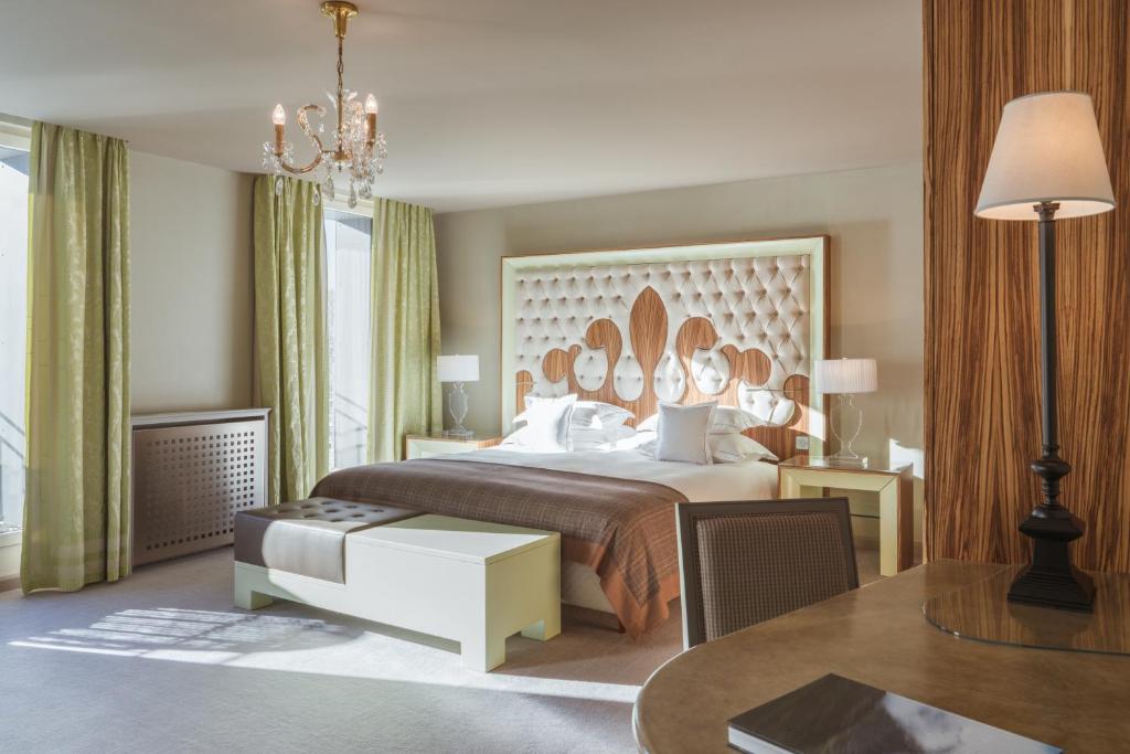 Carlton Hotel St Moritz - The Leading Hotels of the World photo 5