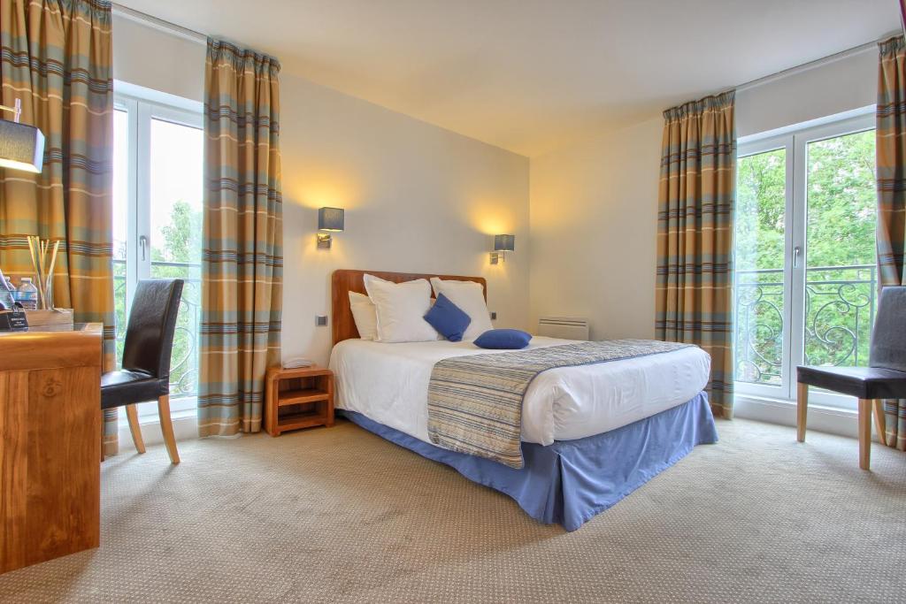 Logis Hôtel & Restaurant - Le Manoir de Sauvegrain - Superior Double Room