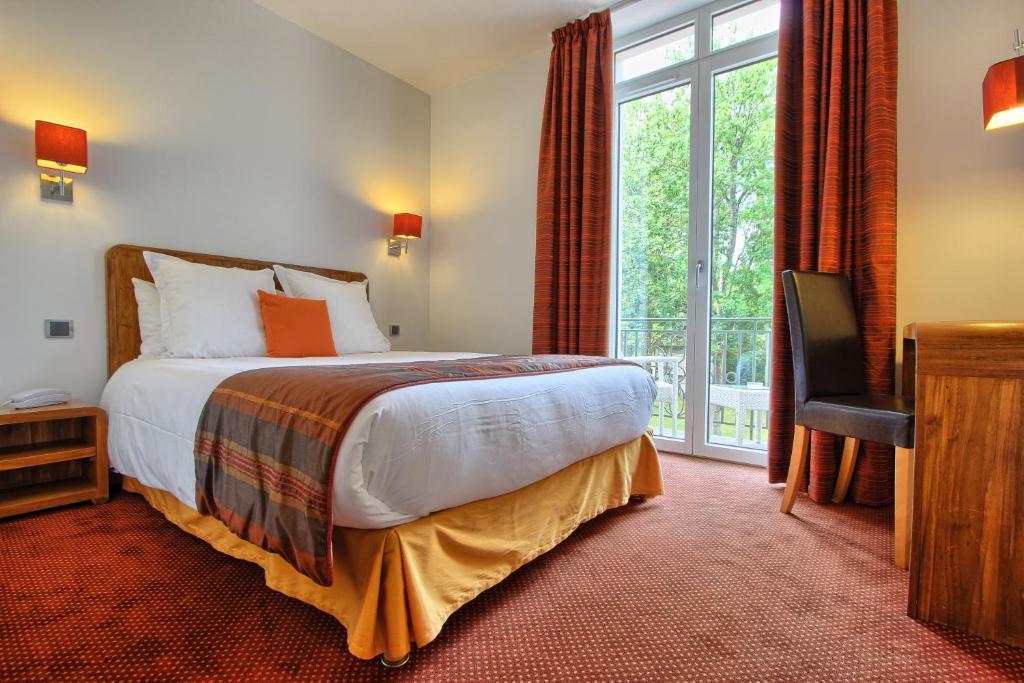 Logis Hôtel & Restaurant - Le Manoir de Sauvegrain - Double Room
