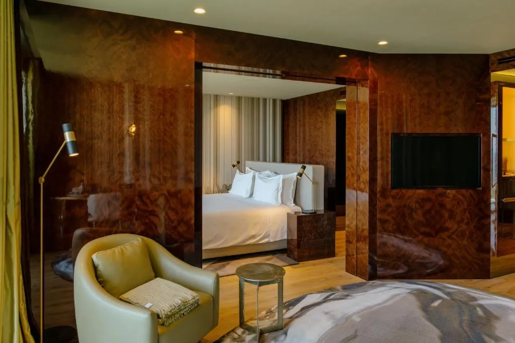 Suite with Sea View