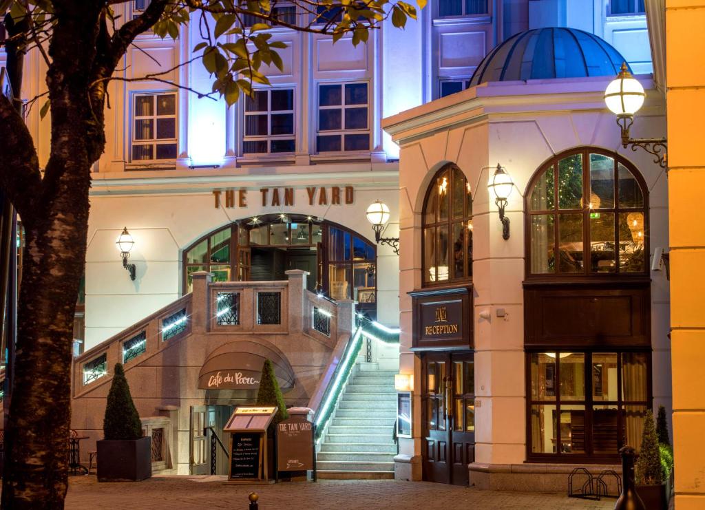 Killarney Plaza Hotel & Spa photo