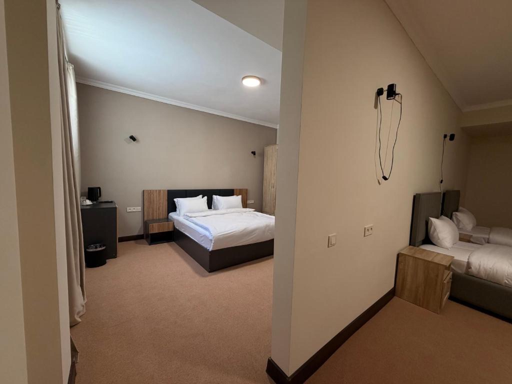 فضای داخلی Sheldon Hotel در ایروان - تصویر ۳