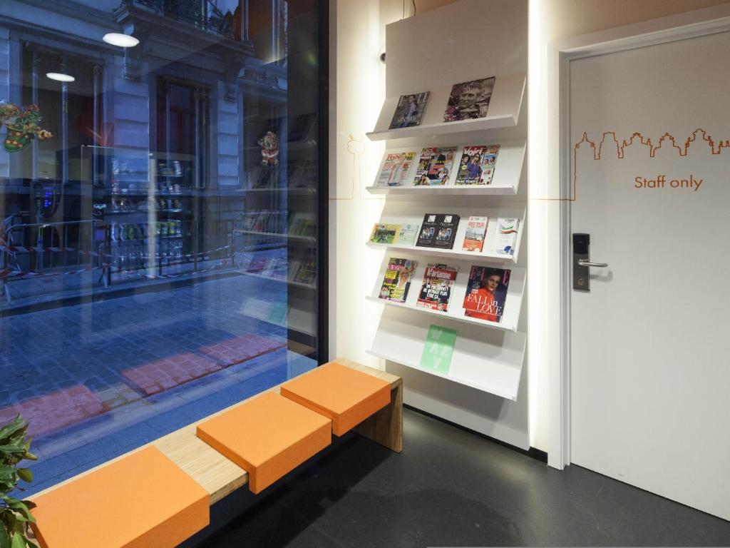 easyHotel Brussels City Centre - Resim 5