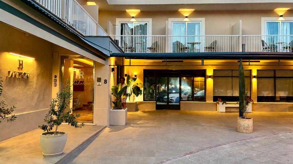 Hostal Jakiton