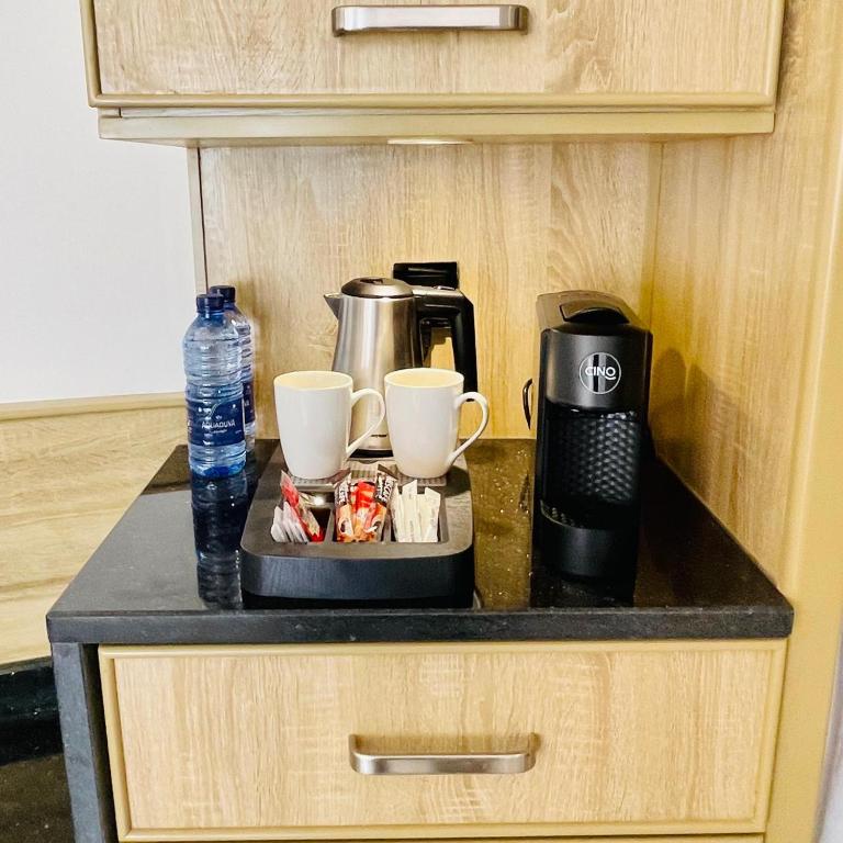 Petra Legacy Luxury - Suite King Con Balcón