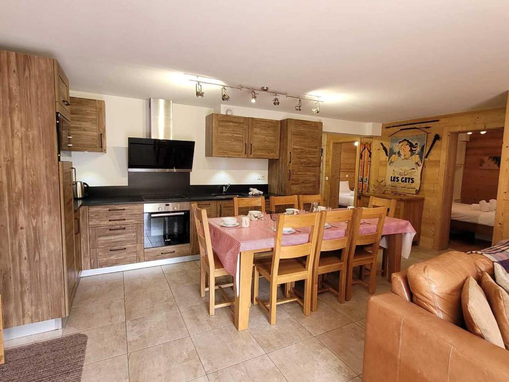 Appartement moderne 8 pers avec WIFI et parking, Les Gets