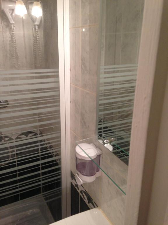 Hotel Montana Paris Lafayette - Resim 22