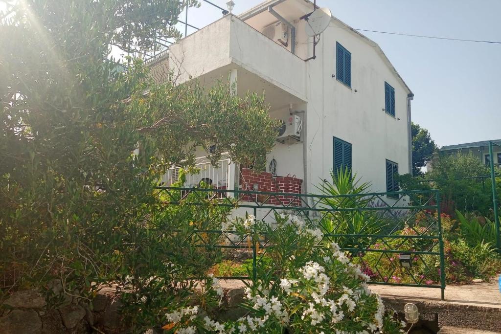 Apartments by the sea Stupin Celine, Rogoznica - 27462