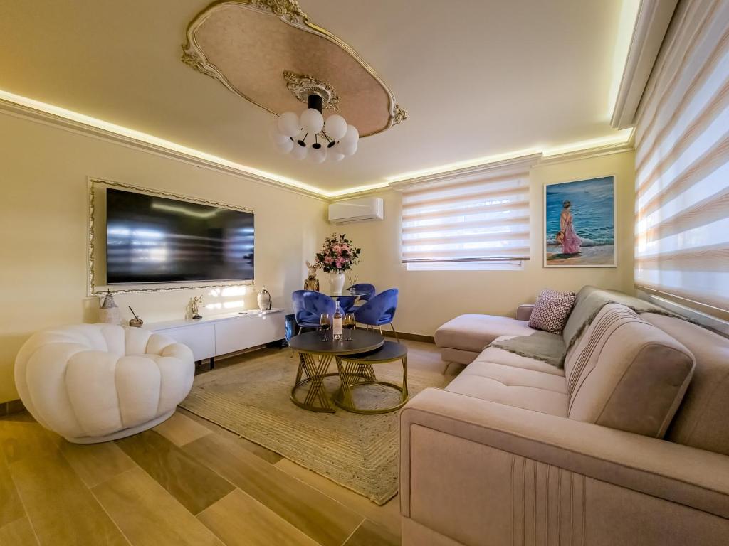 SEA LA VIE LUXURY Apartments