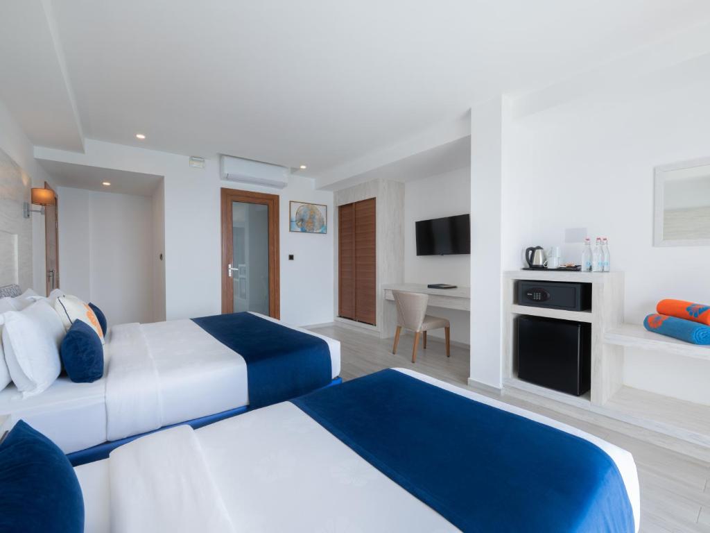 Kaani Palm Beach - View 20