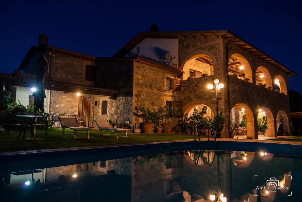 The swimming pool at or close to Fattoria dei Cavalieri