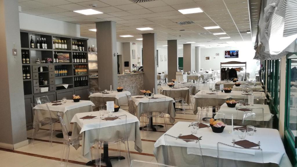 Restaurace v ubytování Hotel Glis