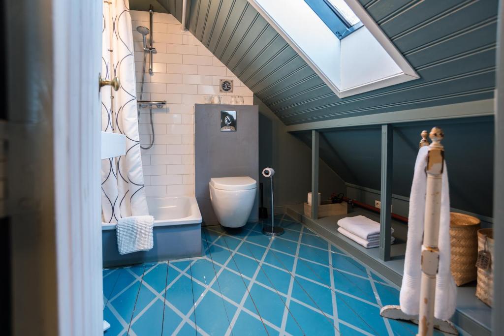 Koupelna v ubytování Reykjavík Treasure B&B