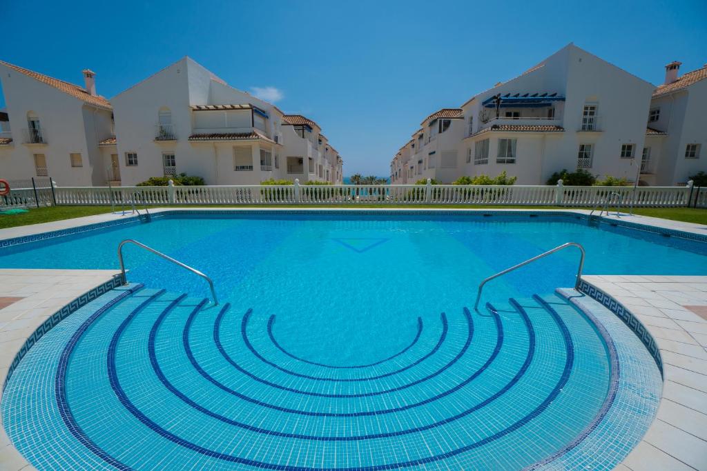 FUENTES DE NERJA A1 1E MENYBER - Apartment with Pool View